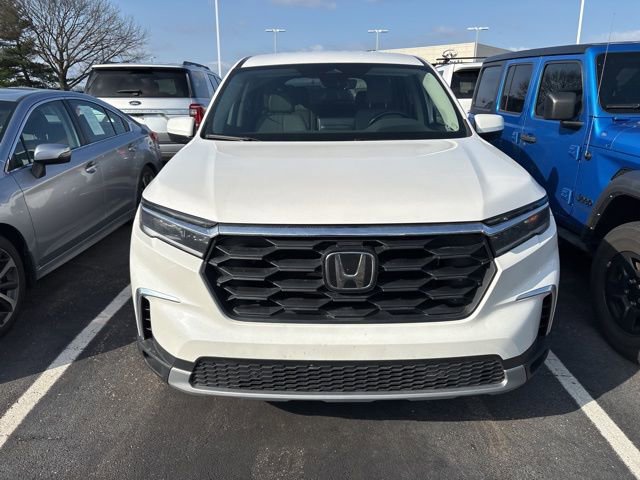 Used 2023 Honda Pilot EX-L image 2