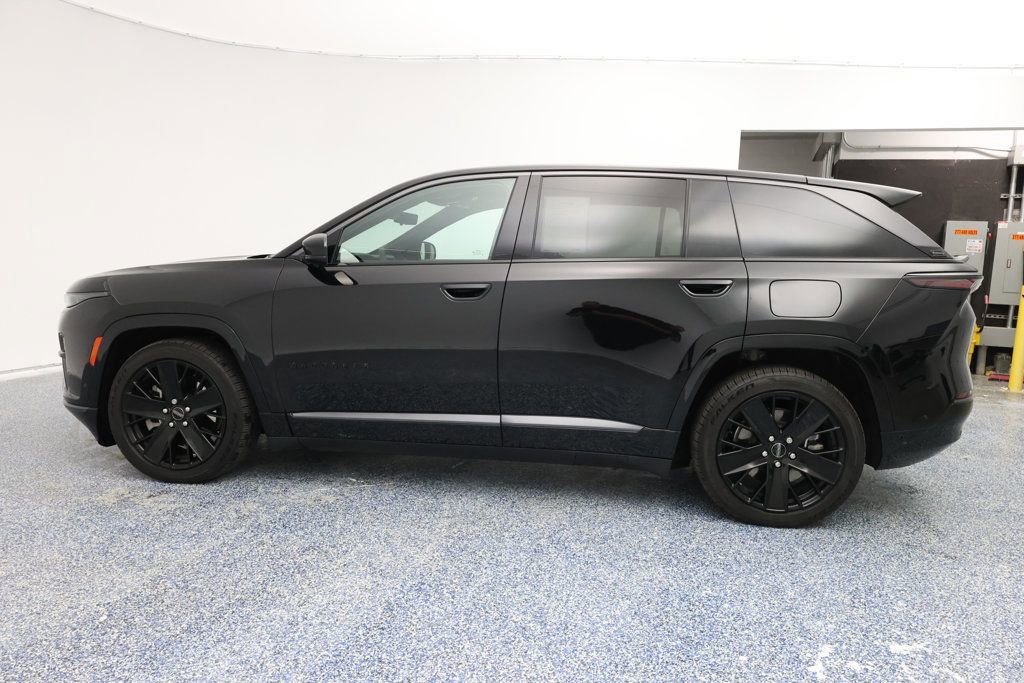 Used 2024 Jeep Wagoneer Launch Edition image 6