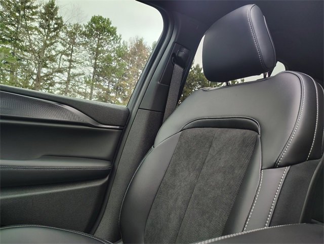 New 2025 Jeep Grand Cherokee 4WD image 27