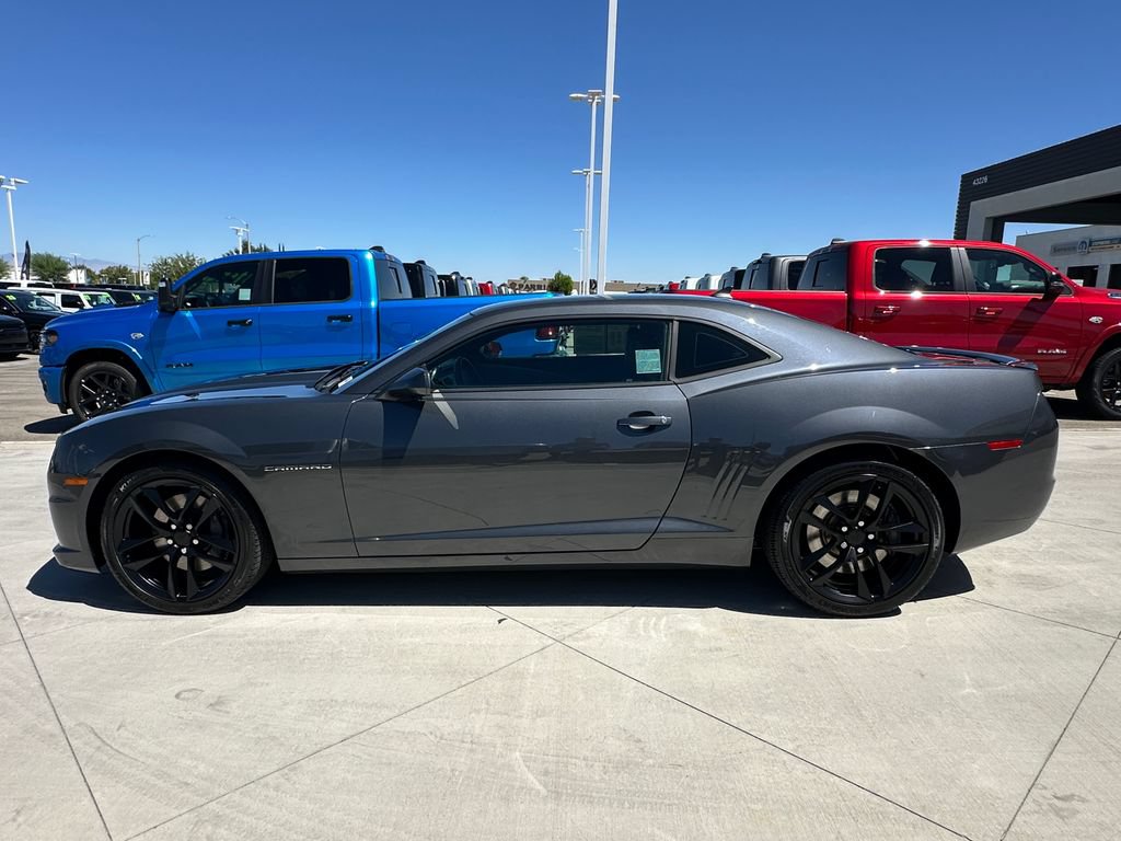 Used 2010 Chevrolet Camaro SS RWD image 3