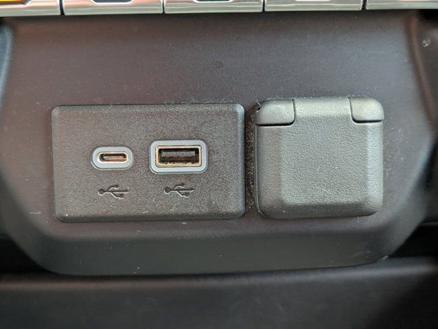 Used 2019 Chevrolet Silverado 1500 RST AWD/4WD image 19