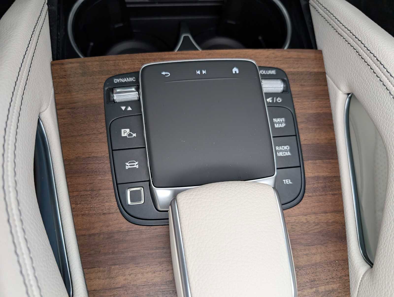 Certified 2026 Mercedes-Benz GLS 450 4MATIC image 29