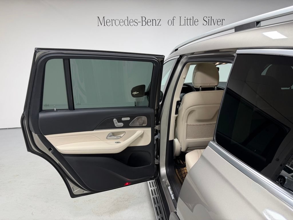 Certified 2023 Mercedes-Benz GLS 450 4MATIC image 23
