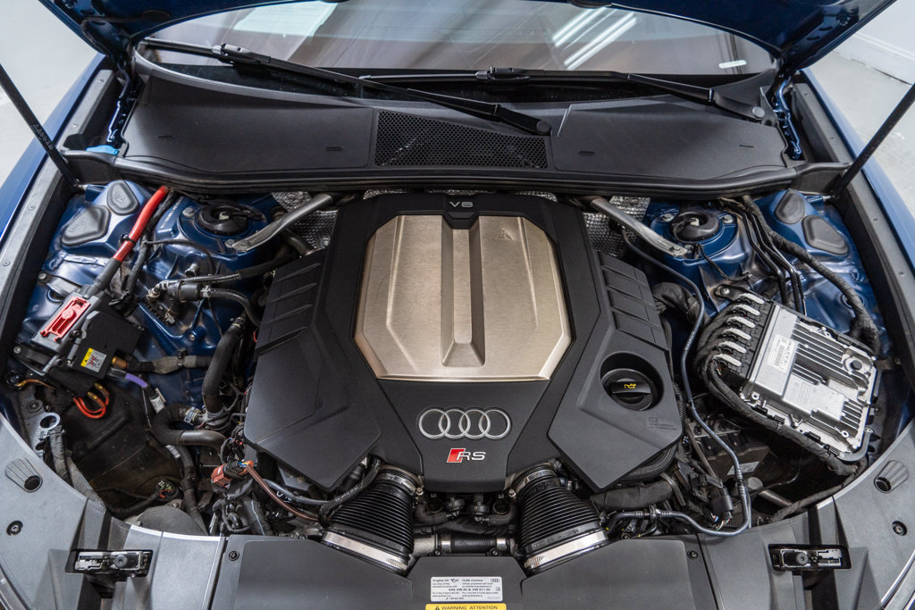 Used 2024 Audi RS 6 performance w/ Matte Carbon Package AWD/4WD image 38