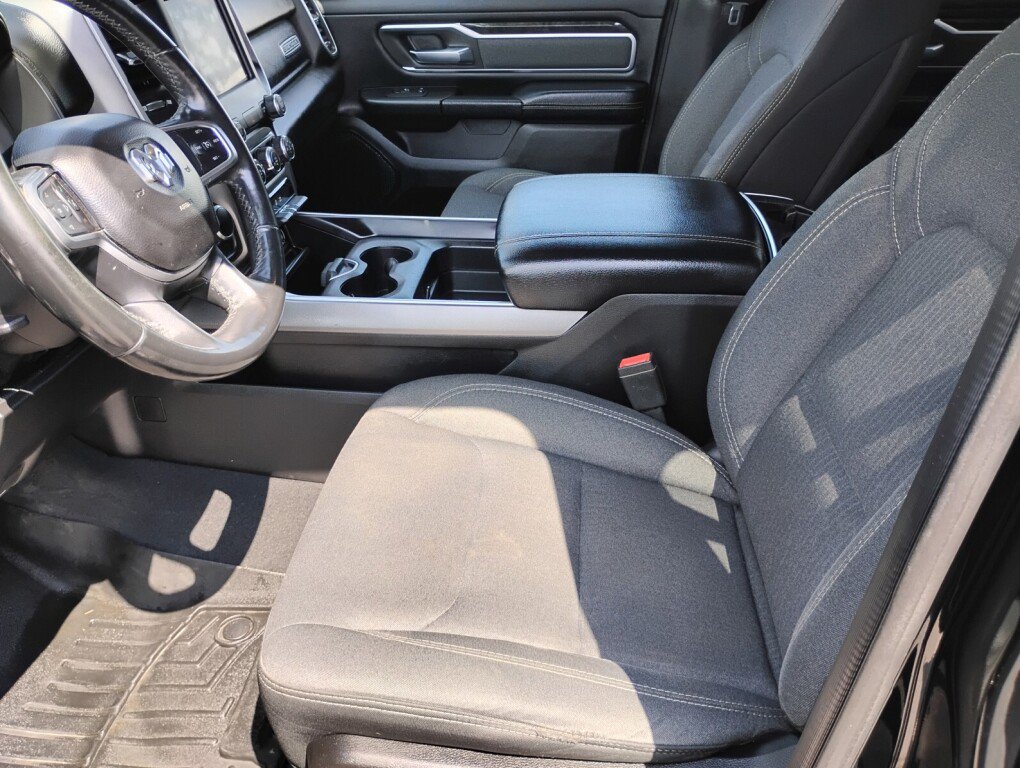 Used 2019 RAM 1500 Big Horn AWD/4WD image 9