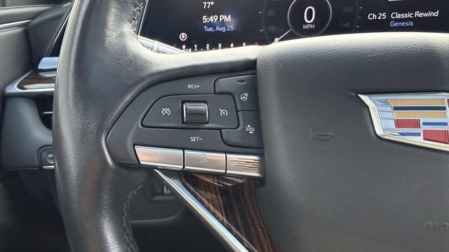 Used 2022 Cadillac Escalade Premium Luxury AWD/4WD image 72
