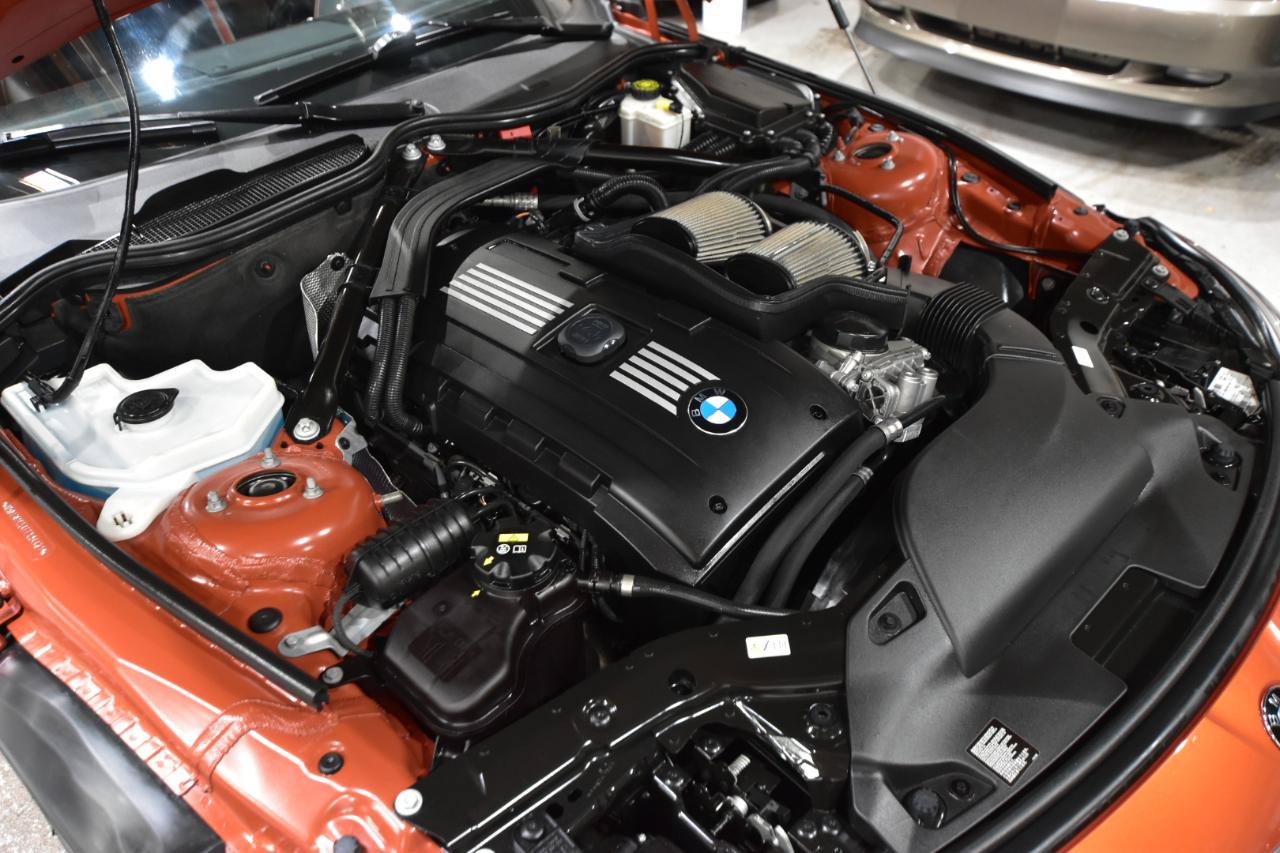 Used 2015 BMW Z4 sDrive35is RWD image 47