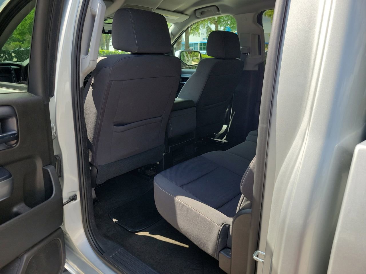 Used 2017 Chevrolet Silverado 1500 LT w/ All Star Edition image 9