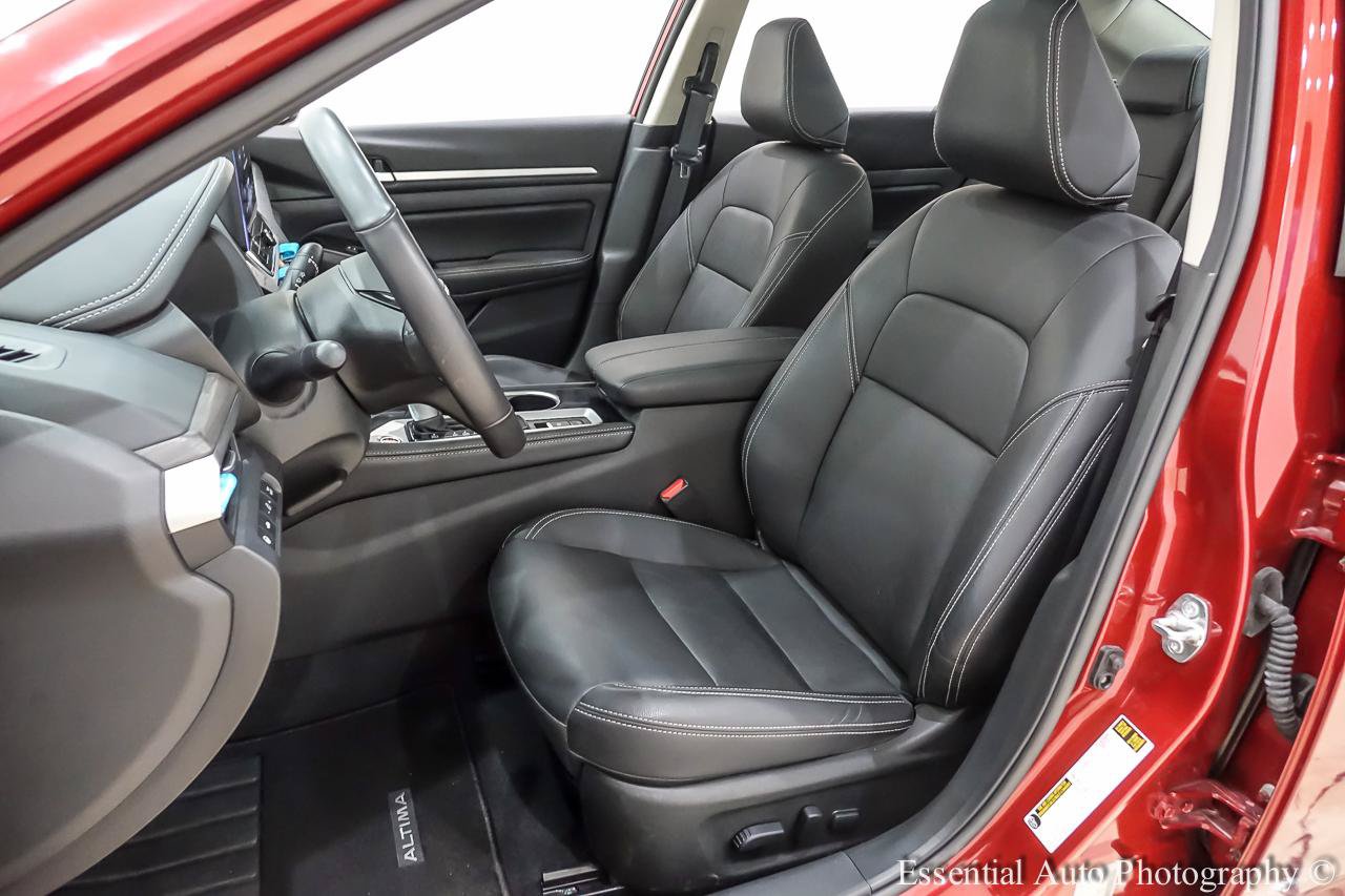 Used 2024 Nissan Altima 2.5 SL AWD/4WD image 13
