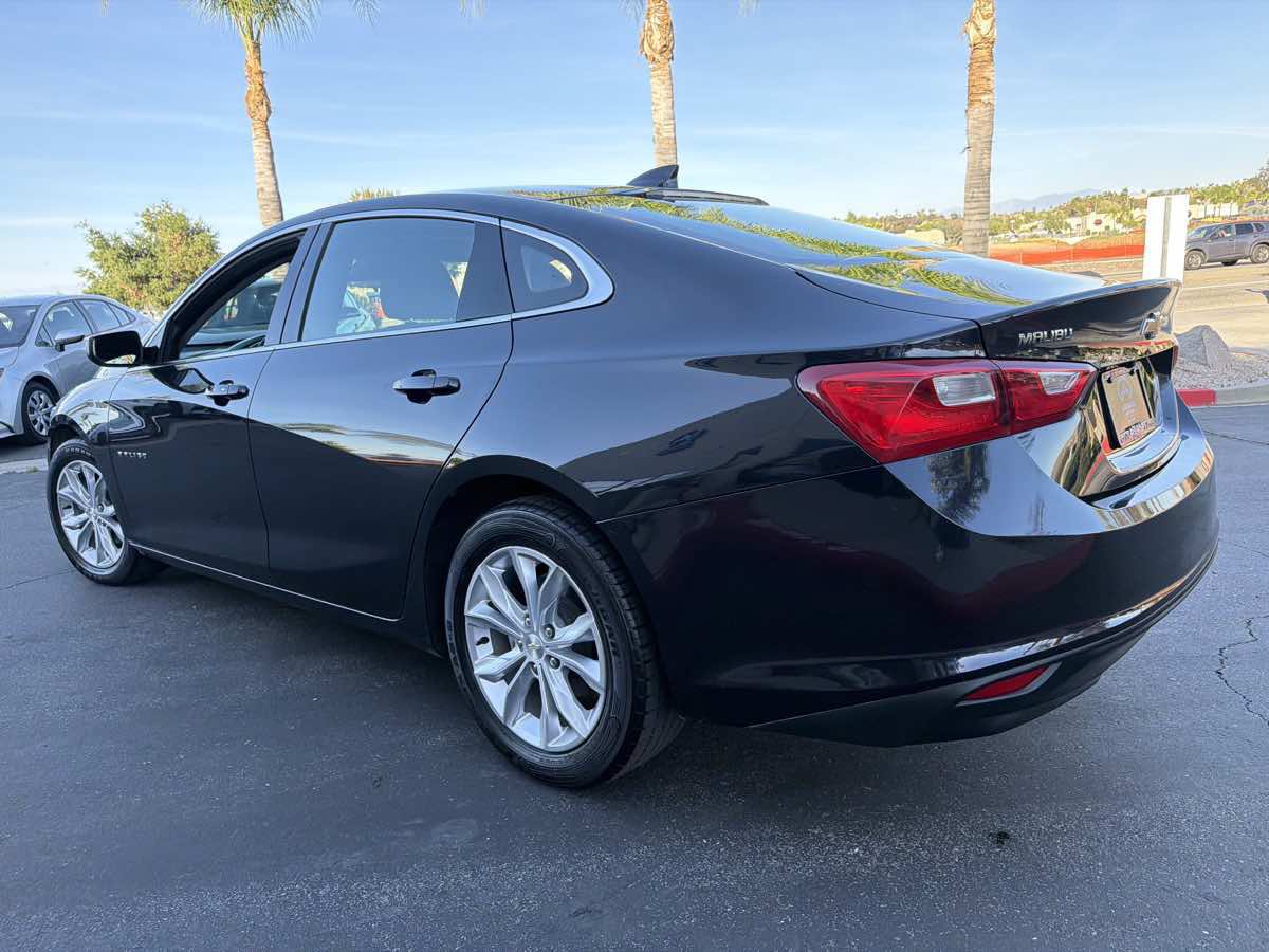 Used 2023 Chevrolet Malibu LT FWD image 13