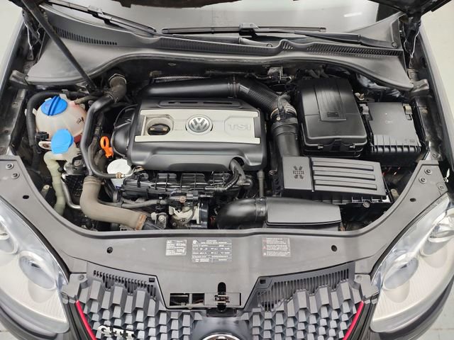 Used 2009 Volkswagen GTI 2-Door image 22