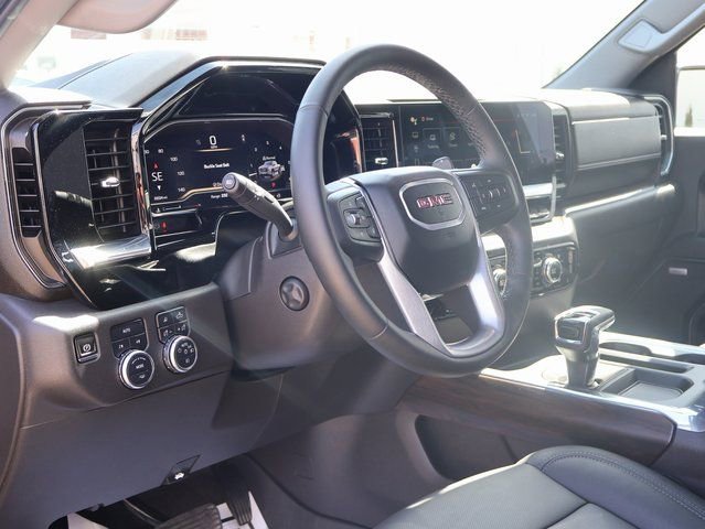 Certified 2024 GMC Sierra 1500 SLT w/ SLT Premium Plus Package AWD/4WD image 32