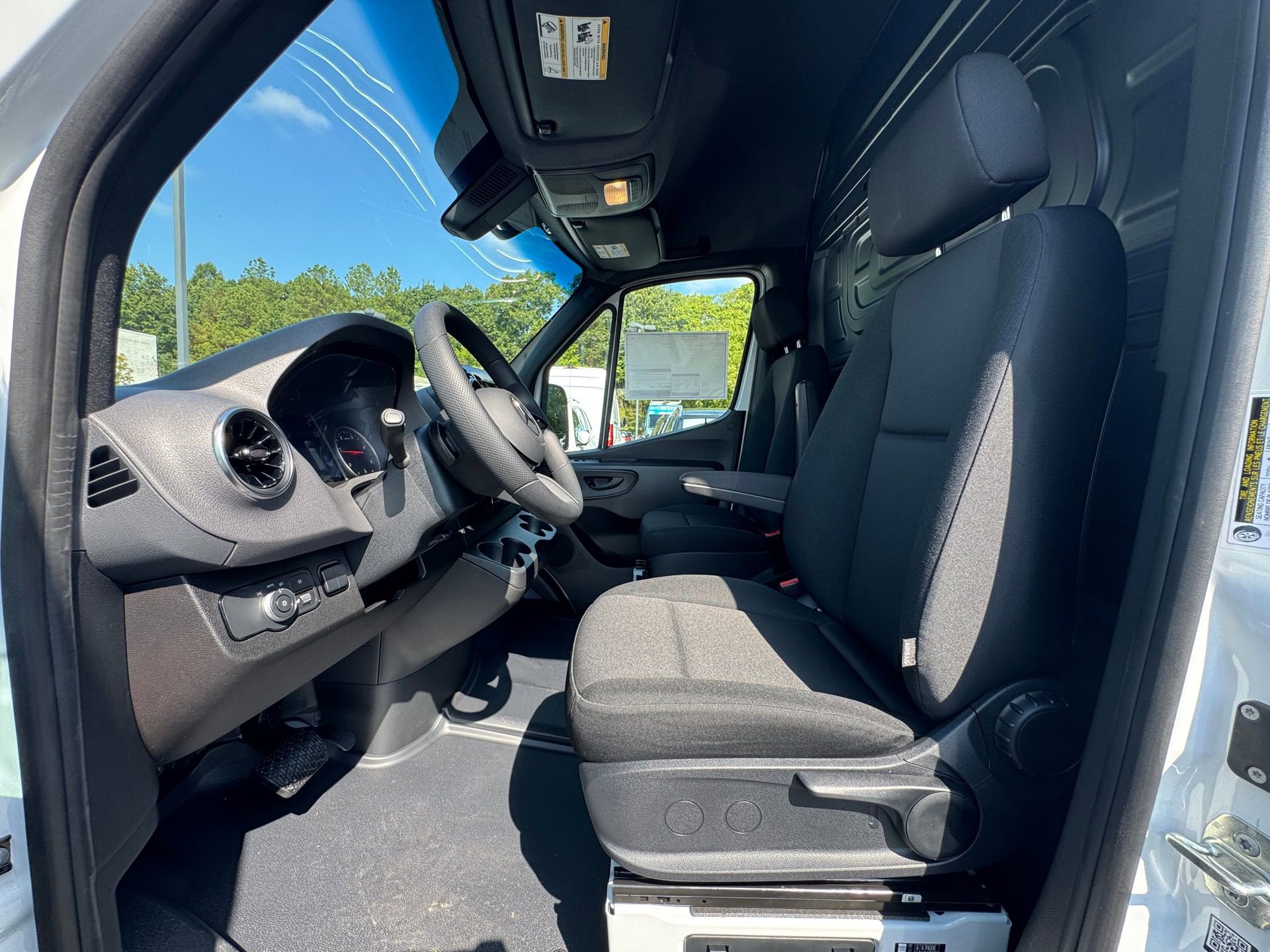 New 2026 Mercedes-Benz Sprinter 2500 image 5