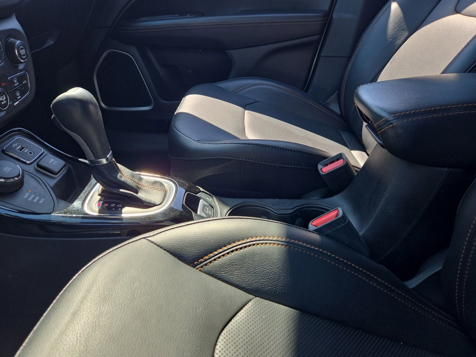 Used 2019 Jeep Compass Limited w/ Safety & Security Group AWD/4WD image 22