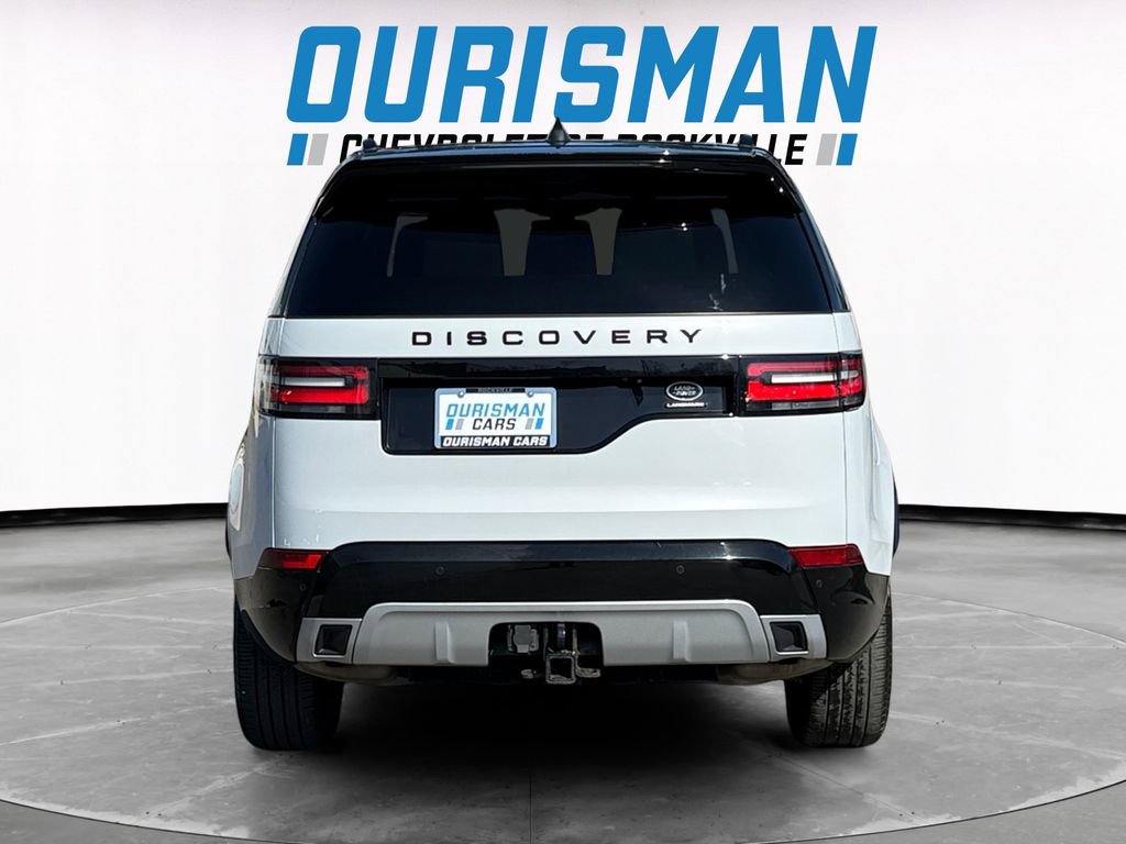 Used 2020 Land Rover Discovery Landmark image 5