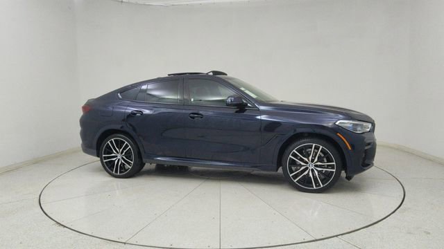 Used 2022 BMW X6 xDrive40i w/ Executive Package image 66
