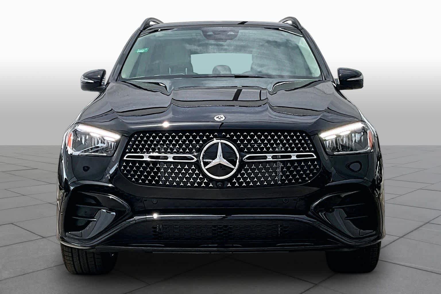 New 2026 Mercedes-Benz GLE 450e 4MATIC image 3