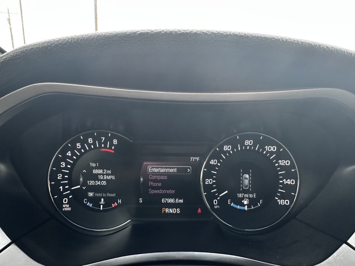 Used 2019 Lincoln MKZ Premiere image 29