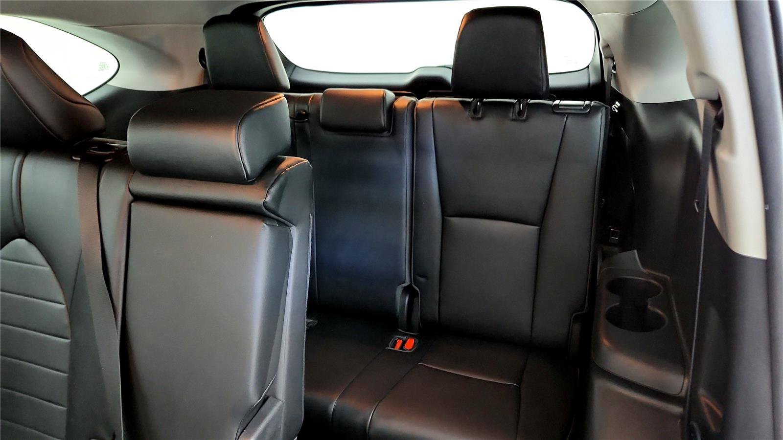 Certified 2020 Toyota Highlander XLE image 22