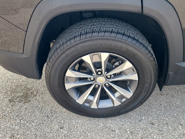 Used 2026 Chevrolet Equinox LT FWD image 6