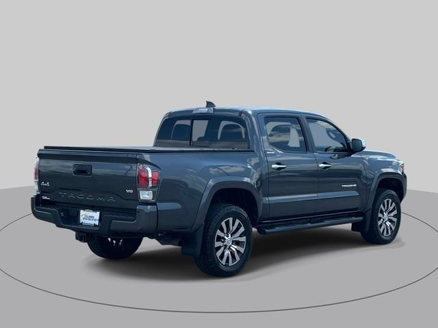 Used 2022 Toyota Tacoma Limited AWD/4WD image 4