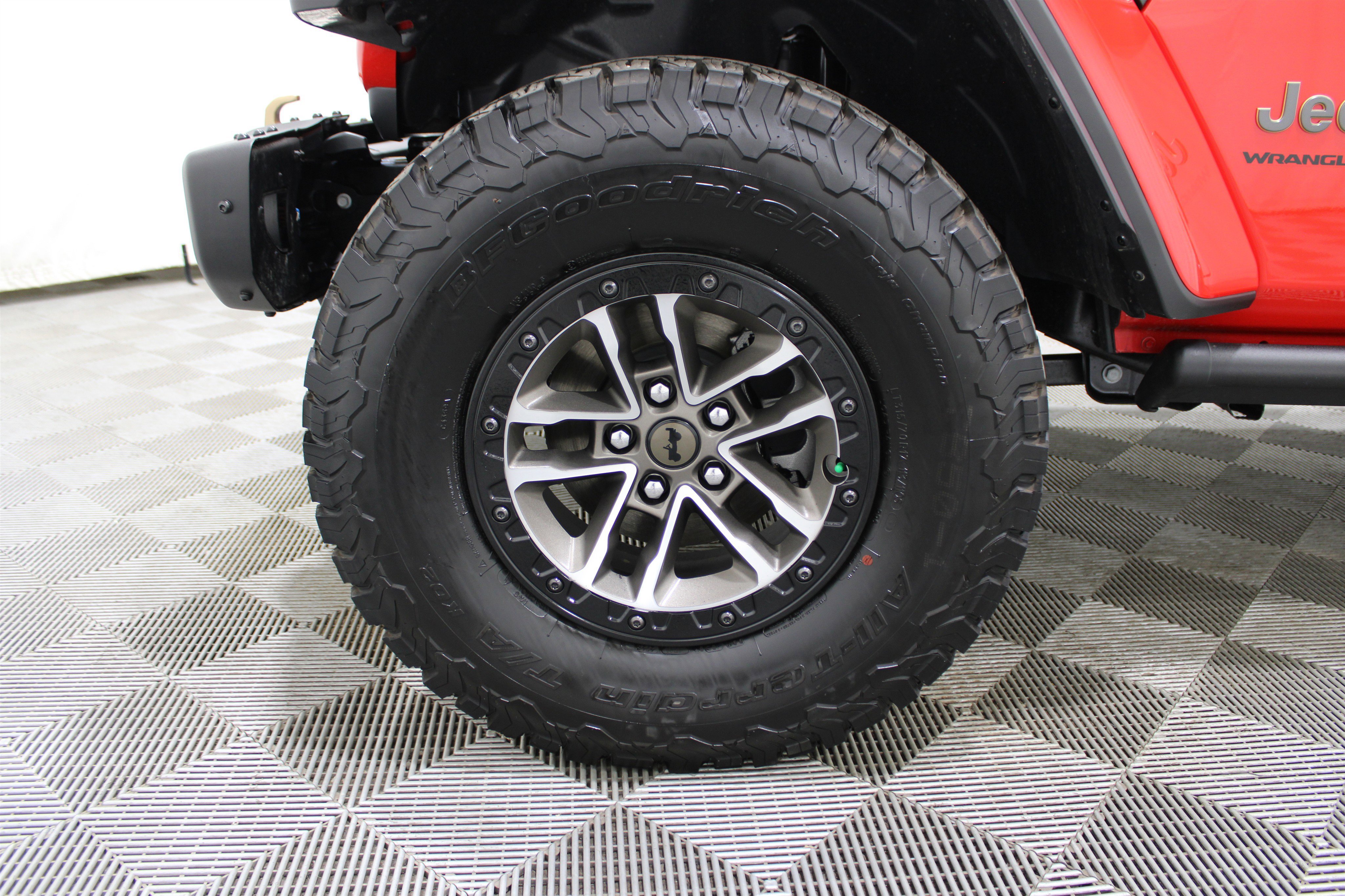 Used 2024 Jeep Wrangler Unlimited Rubicon 392 image 41