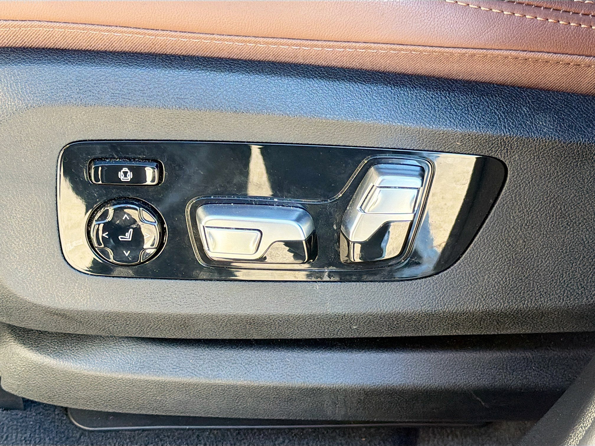 Used 2026 BMW X5 sDrive40i image 26