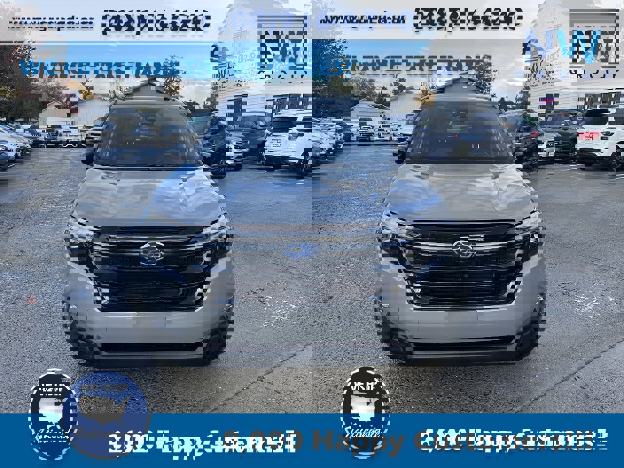 Used 2025 Subaru Forester Touring image 2