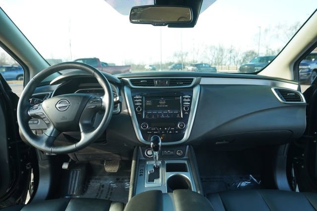 Used 2023 Nissan Murano SV image 25