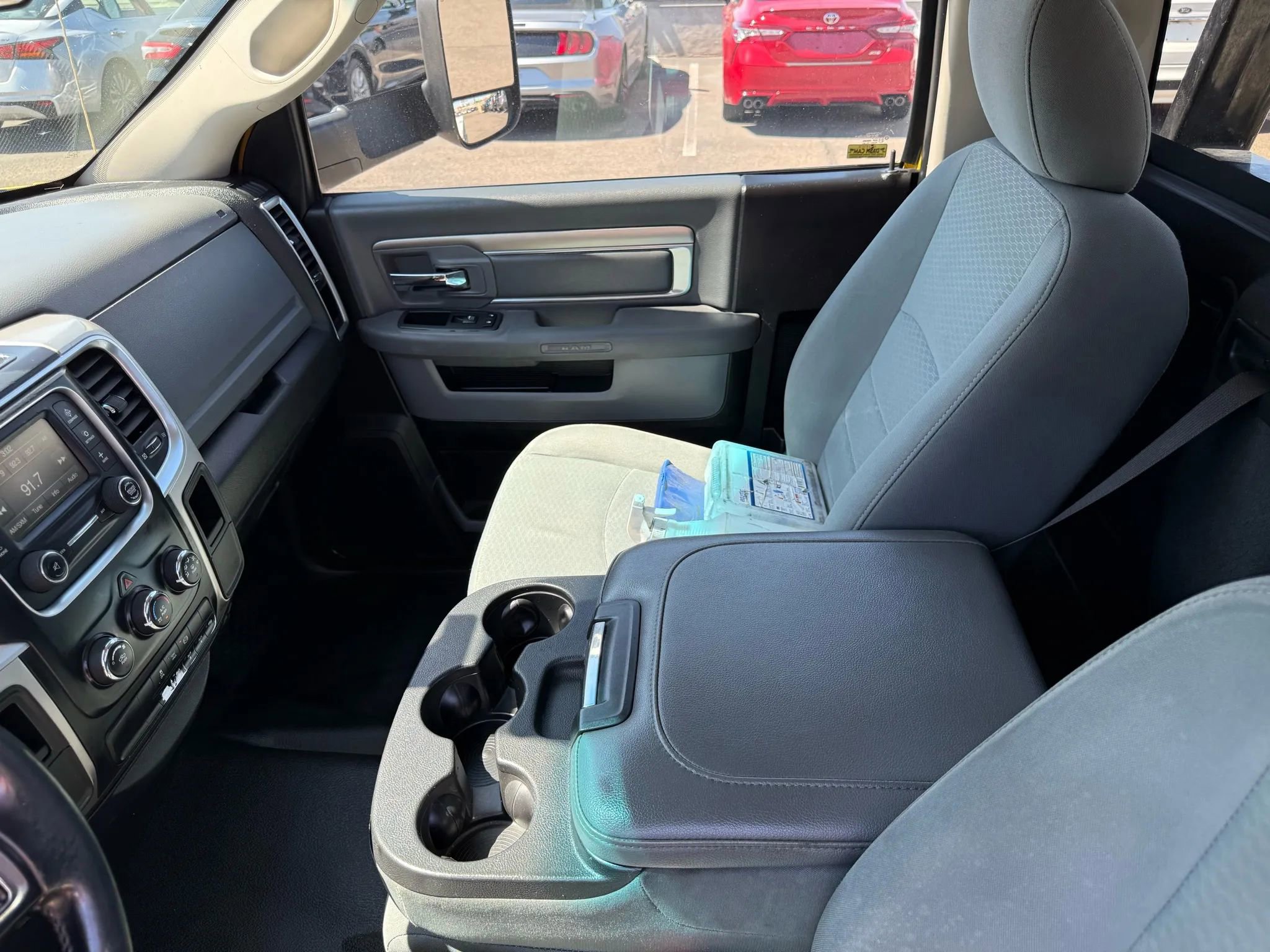 Used 2018 RAM 5500 SLT w/ Quick Order Package 29G SLT image 11