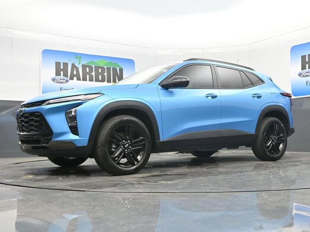 Used 2025 Chevrolet Trax ACTIV w/ Driver Confidence Package image 19