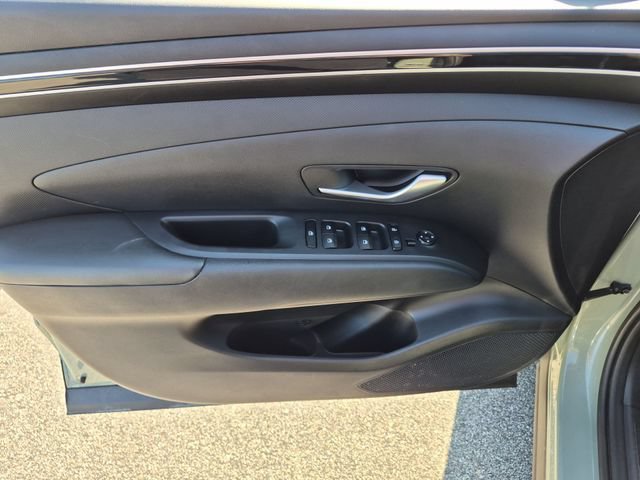 Used 2024 Hyundai Santa Cruz SE FWD image 12