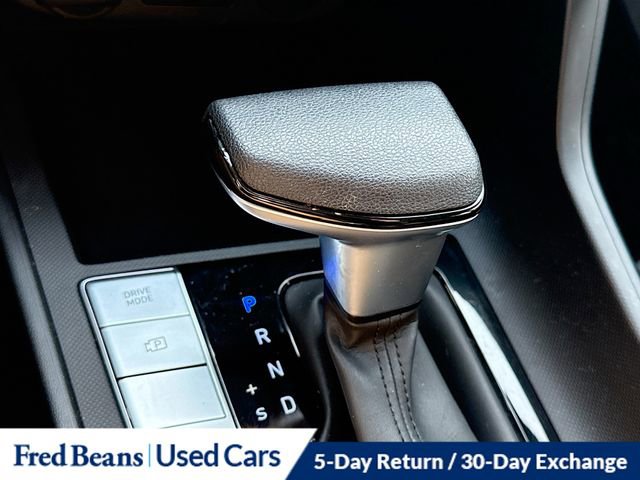 Certified 2024 Hyundai Elantra SEL image 19
