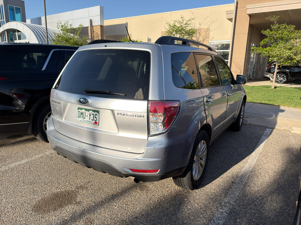 Used 2012 Subaru Forester 2.5X Premium AWD/4WD image 3