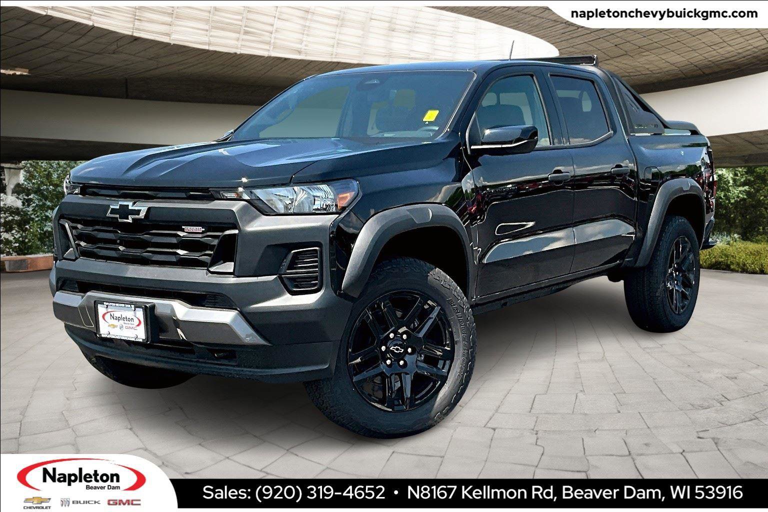 New 2025 Chevrolet Colorado Trail Boss w/ Midnight Edition image 1