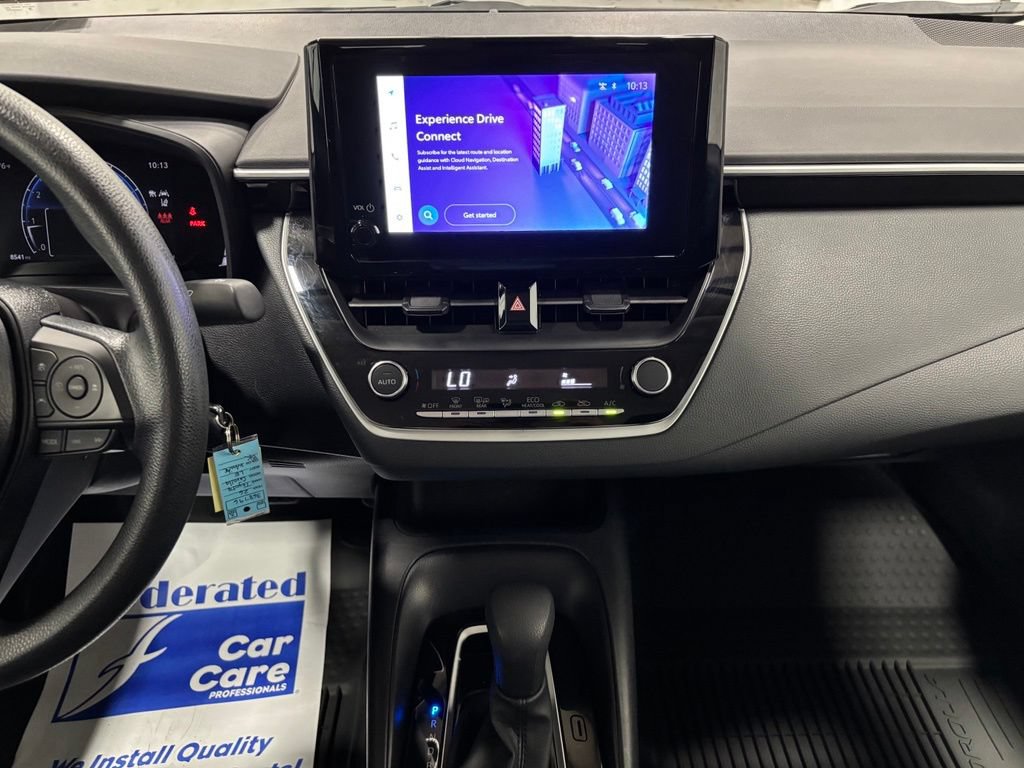 Used 2026 Toyota Corolla LE FWD image 24