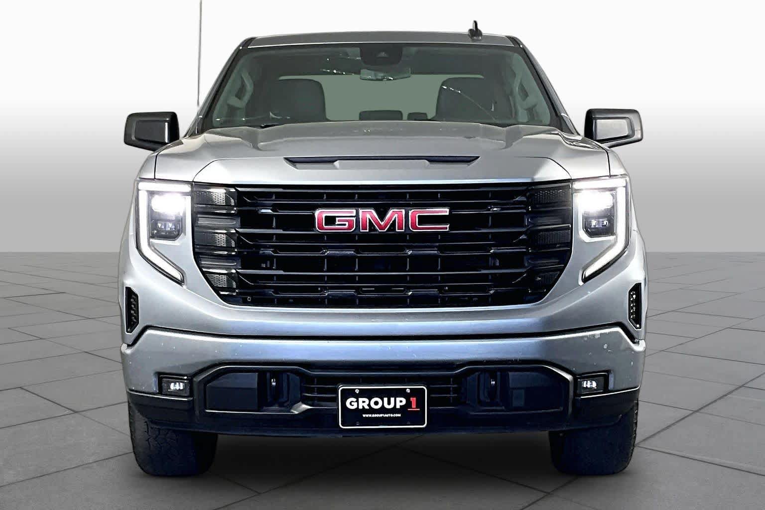 Used 2024 GMC Sierra 1500 Elevation RWD image 4