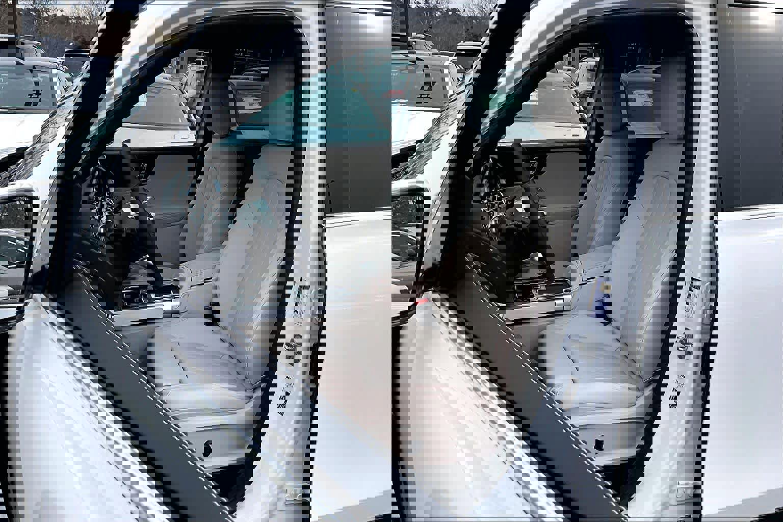 New 2026 Mercedes-Benz GLB 250 4MATIC image 14