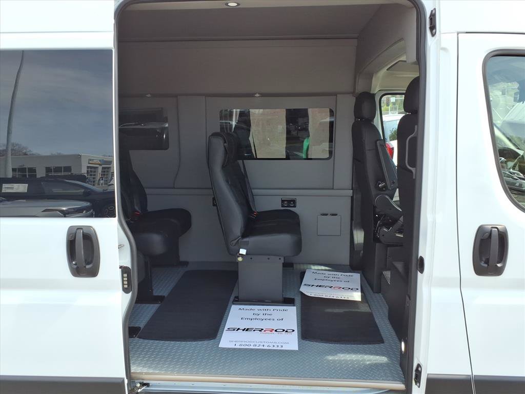 New 2026 RAM ProMaster 2500 w/ Quick Order Package 22H SLT+ FWD image 12