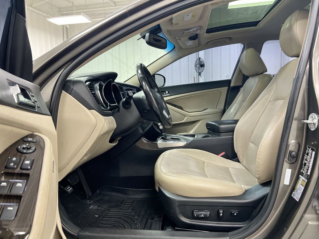Used 2013 Kia Optima EX w/ Premium Pkg FWD image 22