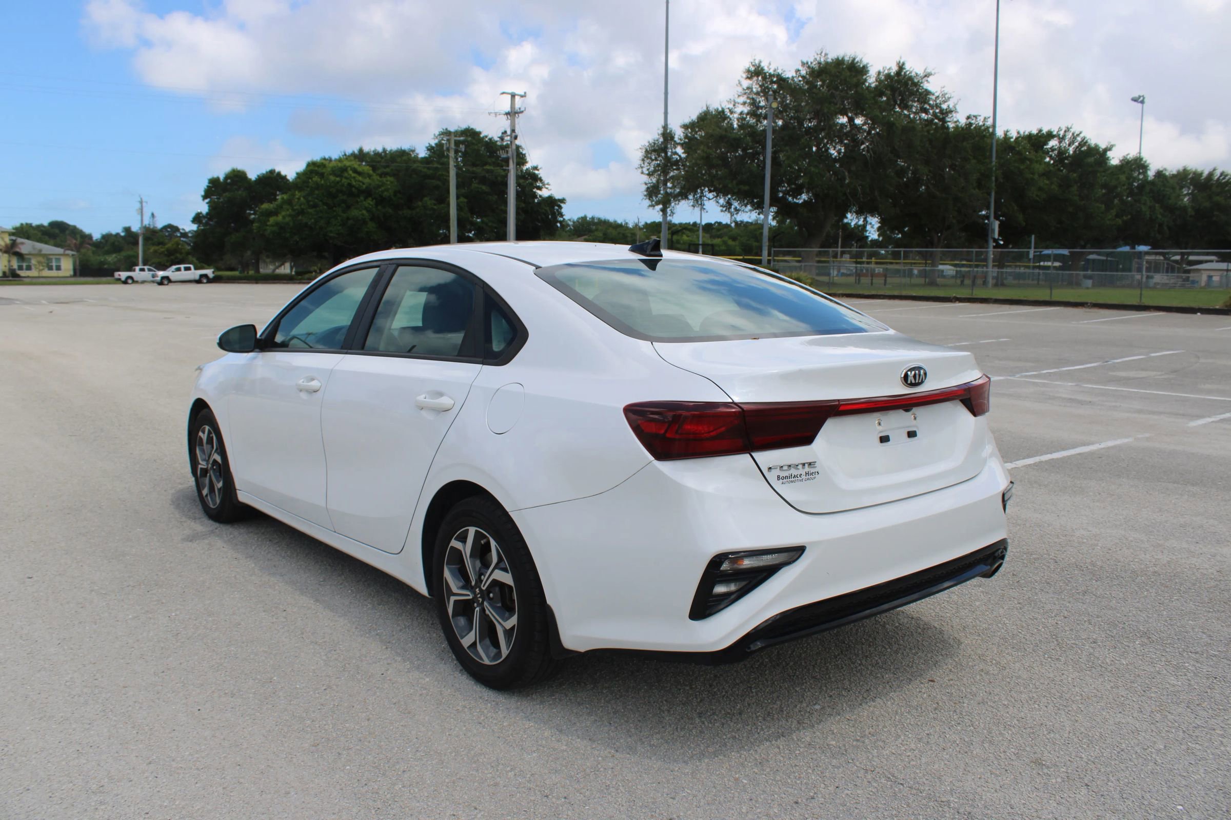 Used 2021 Kia Forte LXS FWD image 5