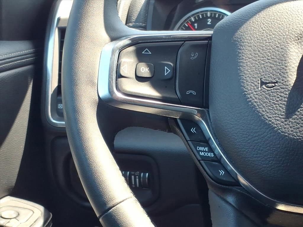 Used 2025 RAM 1500 Laramie image 12