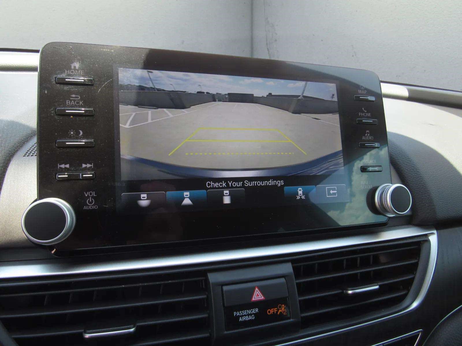 Used 2021 Honda Accord Touring image 19