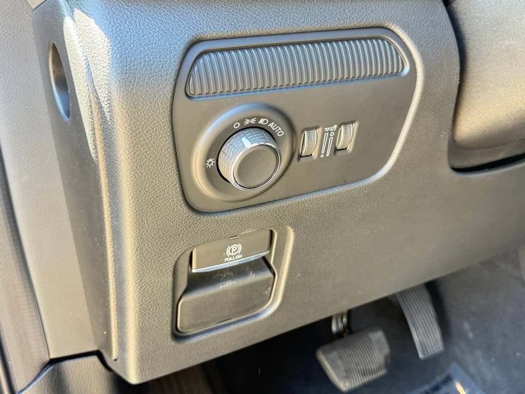 New 2026 Jeep Grand Wagoneer Limited AWD/4WD image 19