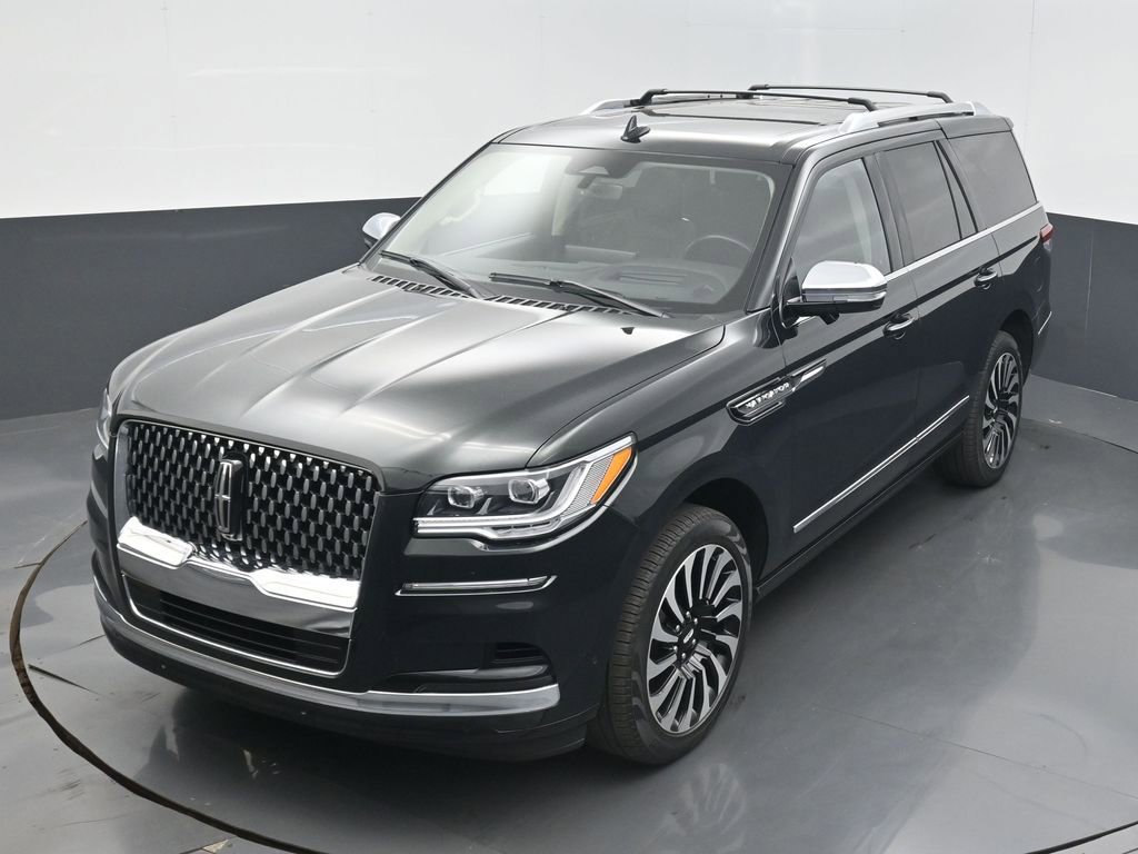 Used 2023 Lincoln Navigator Black Label AWD/4WD image 9