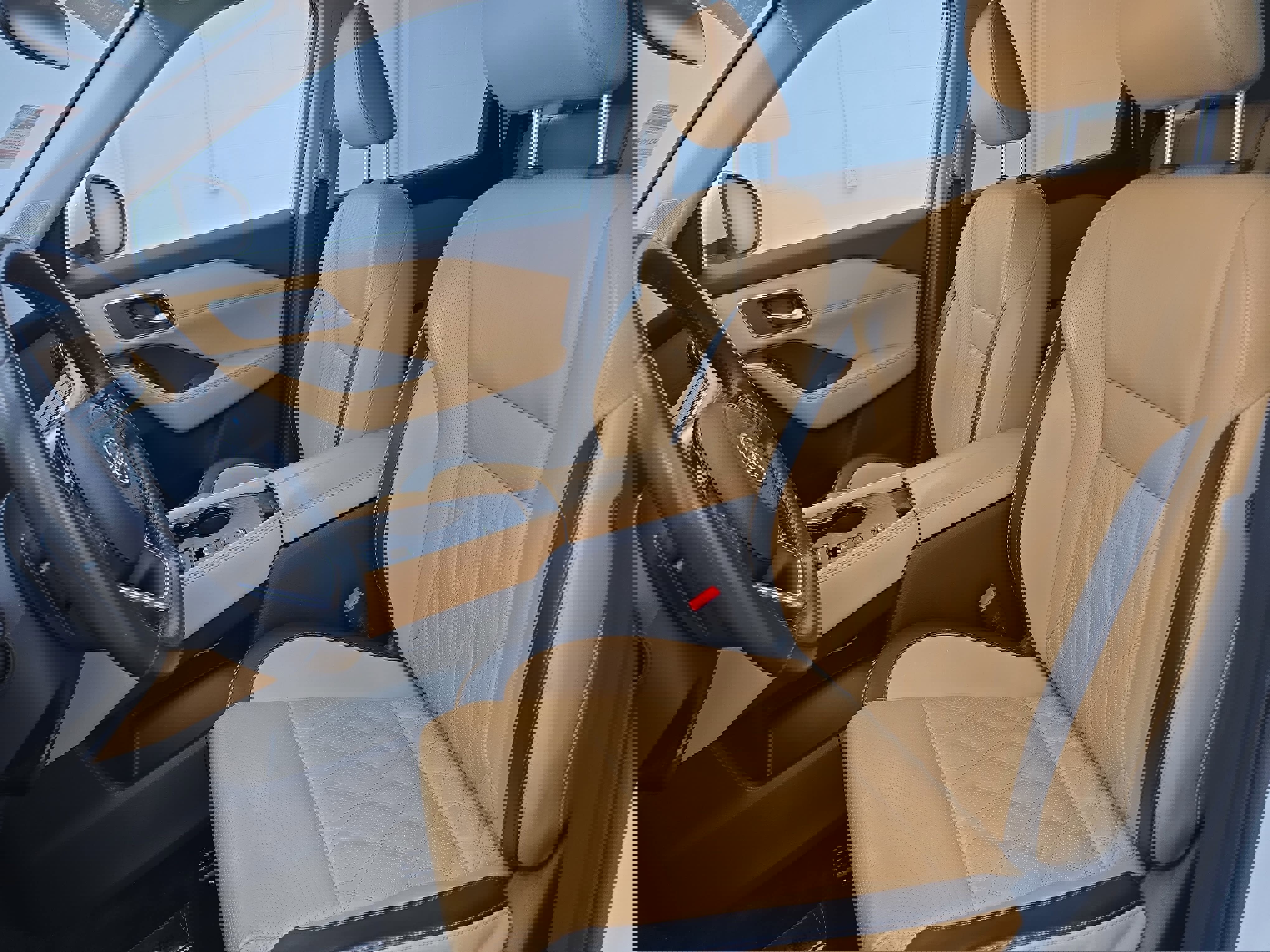 Certified 2022 Nissan Rogue Platinum w/ Head-Up Display Package FWD image 15