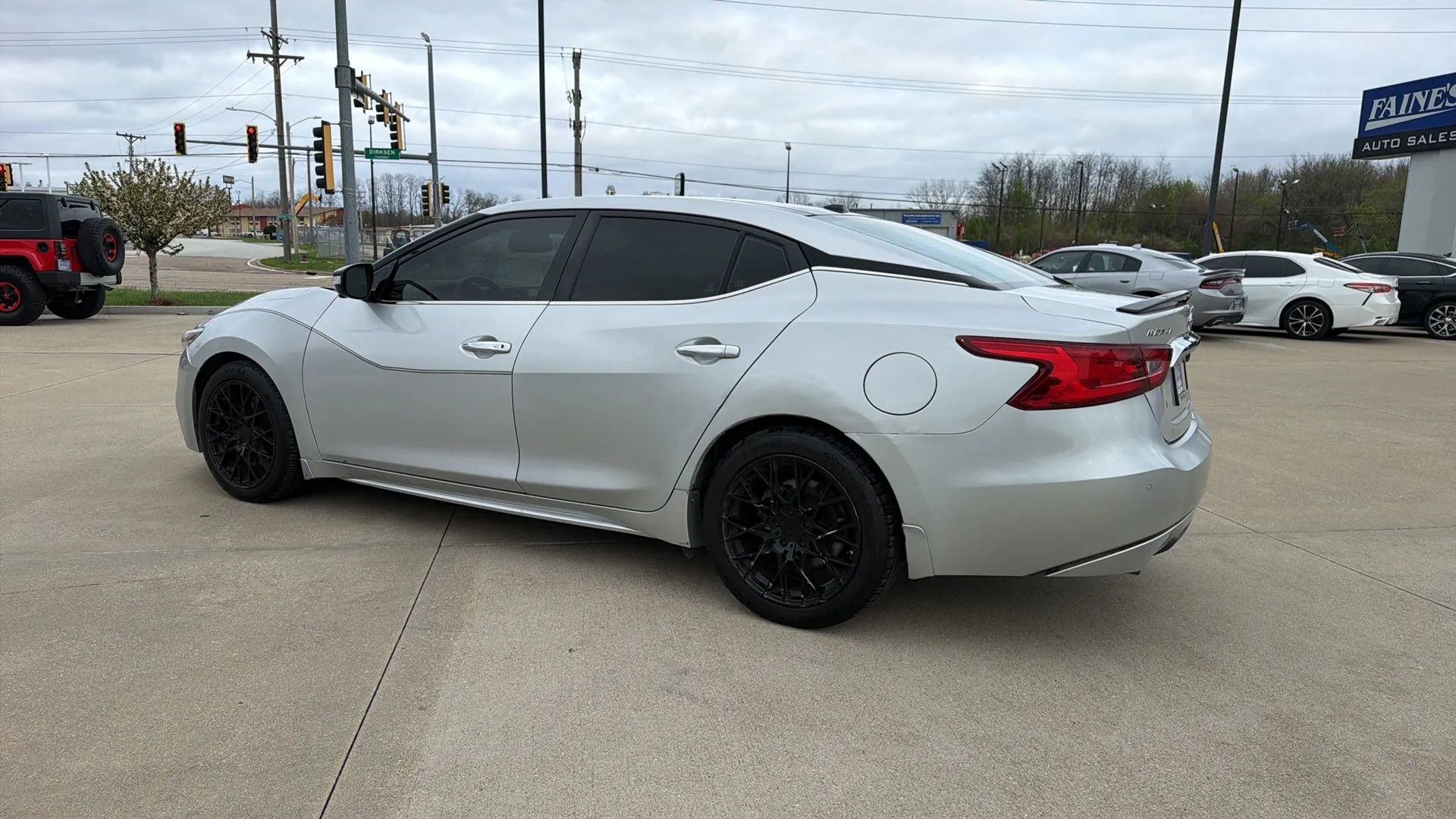 Used 2018 Nissan Maxima Platinum image 11