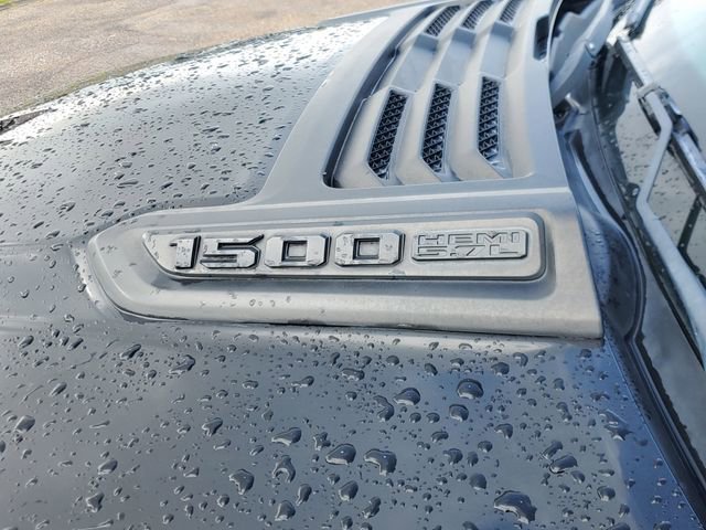 Used 2019 RAM 1500 Laramie w/ Sport Appearance Package image 8