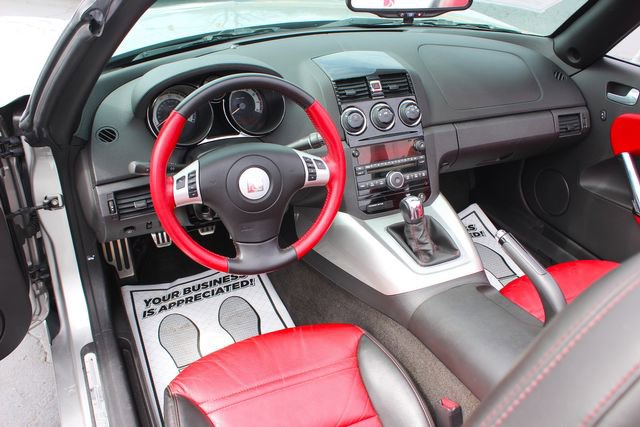 Used 2008 Saturn Sky Red Line image 31