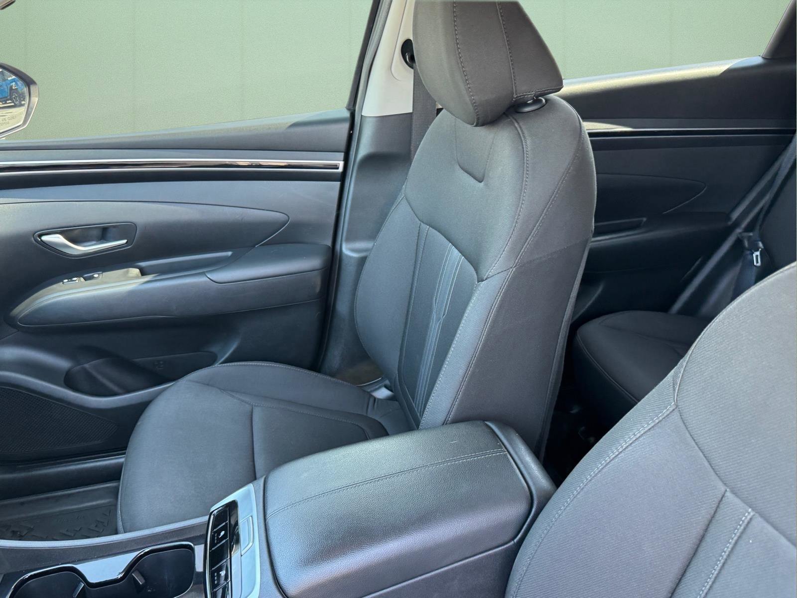 Used 2023 Hyundai Tucson SEL w/ Winter Package image 7